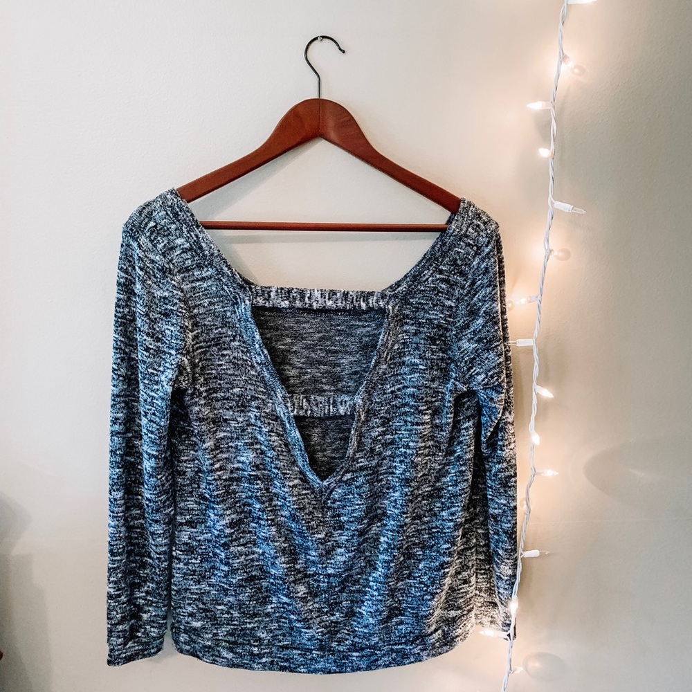 LAST CALL - Grey Sweater